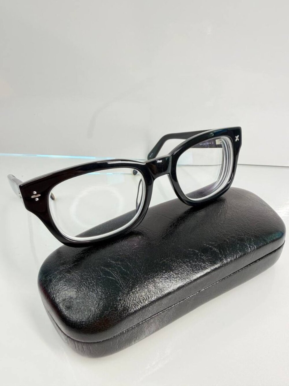 Derek Cardigan DC7014 Prescription Eyeglasses – Black – 51-20-148